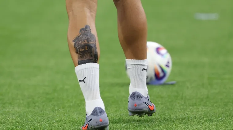 Tetovaža koja će rasplakati navijače: Evo kako se najbolji prijatelj oprostio od Dioga Jote