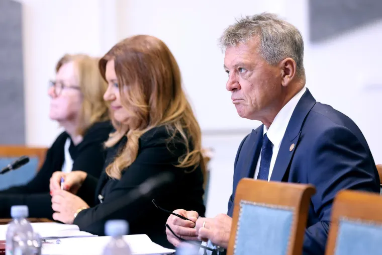 Turudića 'rešetaju' na saborskim Odborom, Raukar mu poručila: 'Ne bojim vas se'