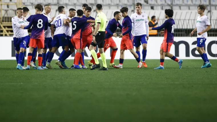 Nekad vodio prvu momčad Hajduka, sad maknut i s mjesta trenera juniora