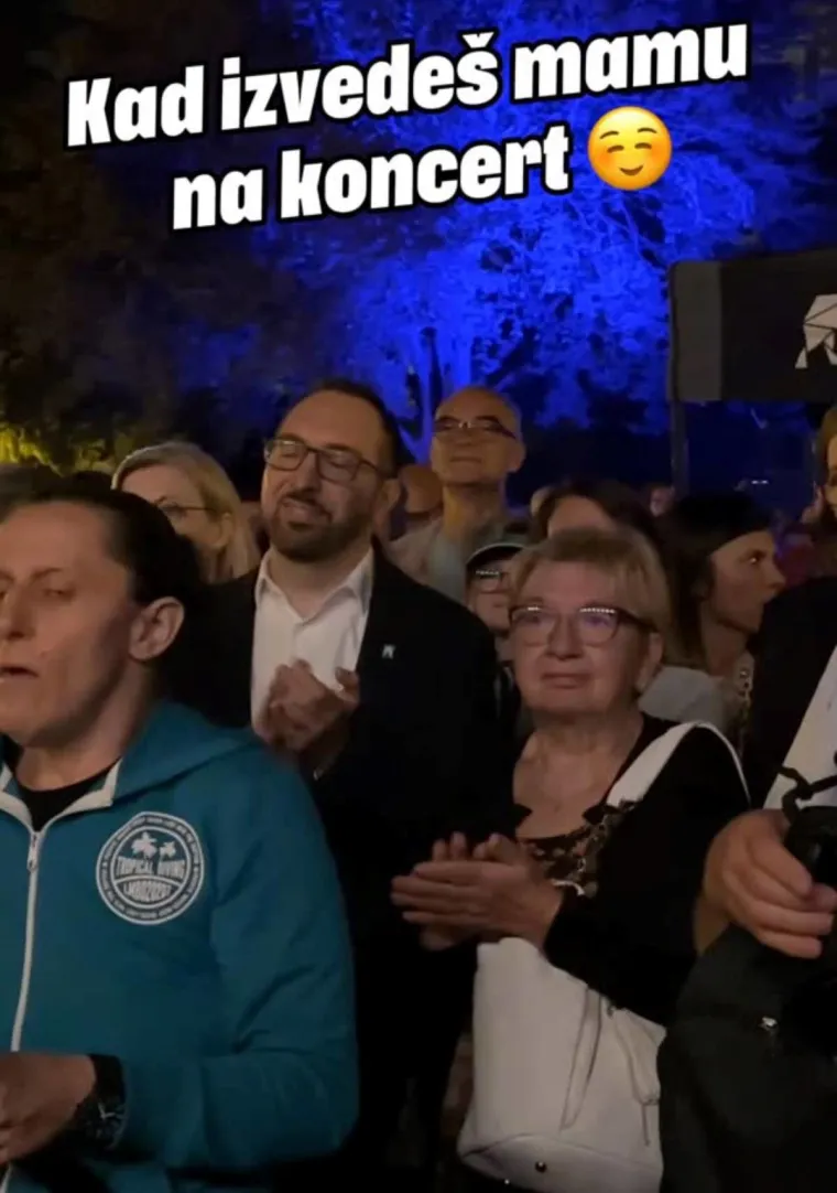 Emotivna strana zagrebačkog gradonačelnika: 'Izveo mamu na koncert'