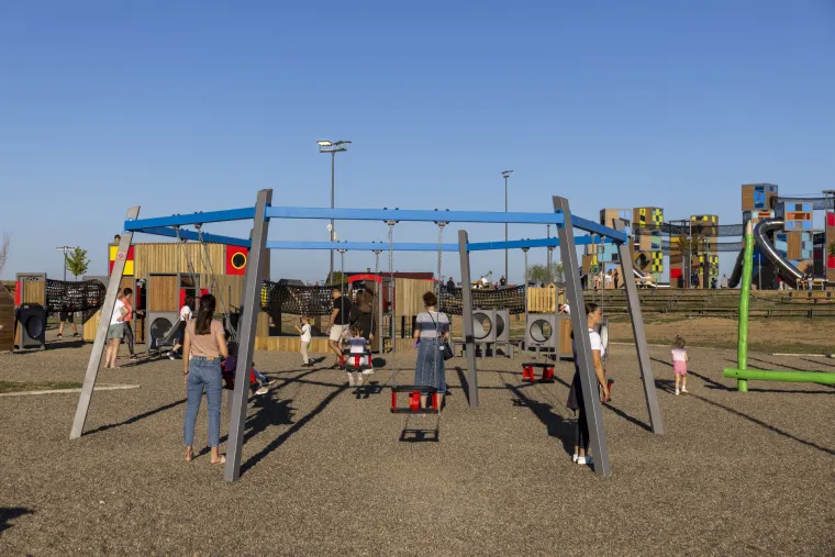 Svi pravac u Vinkovce! Dobili su park iz snova: Ovo je najveća dječja igraonica u Hrvatskoj