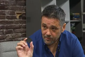 Šest dana zadarski liječnici nisu vidjeli igračku u bebinom grlu, onda su je roditelji odveli u Zagreb