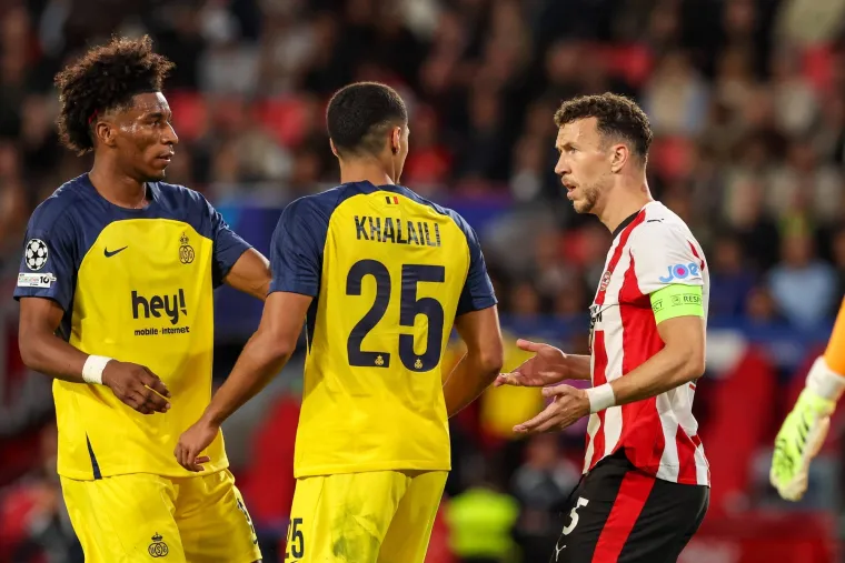 Arsenal slavio na San Mamesu, debitant deklasirao Perišićev PSV