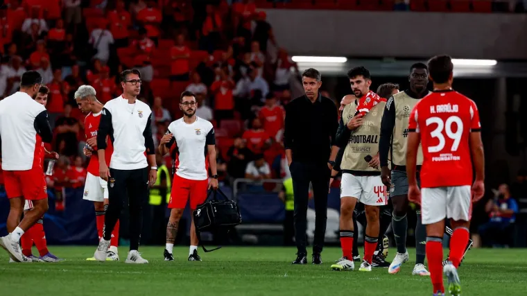 Benfica u šoku: Trener smijenjen nakon debakla, Mourinho blizu povratka u domovinu