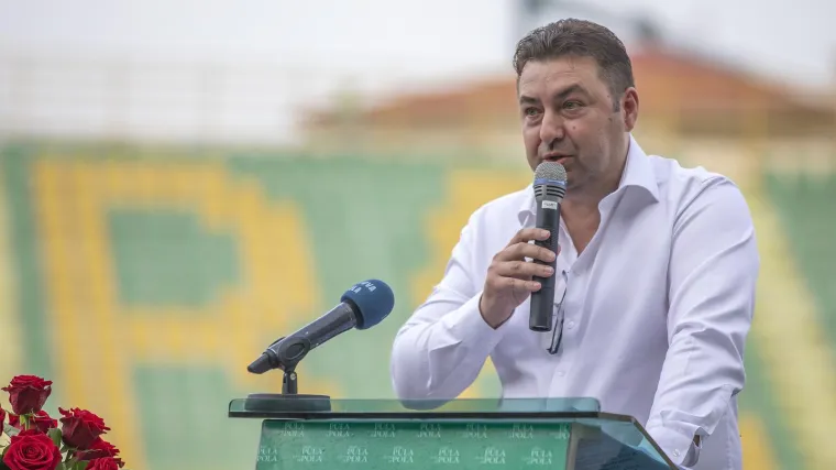 Umjesto zatvora, dobio je funkciju u HNS-u, sada napušta poziciju