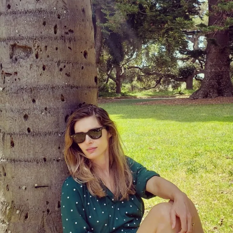 Leona Paraminski o ulozi u seriji Dragana Bjelogrlića: 'Atmosfera na setu je opuštena, bio je užitak raditi'