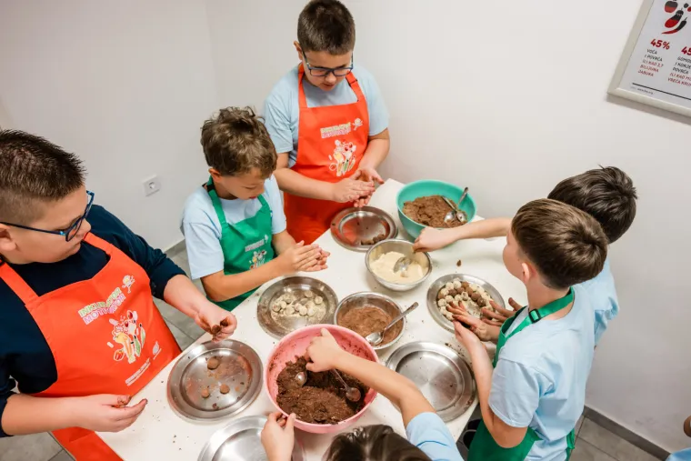 Kako djeci usaditi dobre navike od malih nogu