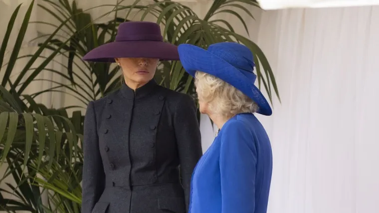 Melania Trump opet u centru pažnje: Zanimljivim šeširom zasjenila cijelu kraljevsku obitelj