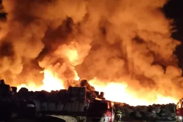 Zrakom je letjela plastika, vatrogasci su se danima borili sa stihijom