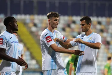 Nije bilo lako na Rujevici: Rijeka čekala više od sat vremena pa srušila Maksimir