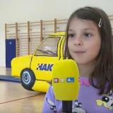 Mihaela je prvašica, a svjesna je opasnosti električnog romobila: 'Strah me da ne padnem'
