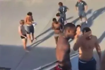 Nogometaši krenuli na utakmicu Lige prvaka pa završili polugoli na pisti, snimke obilaze svijet