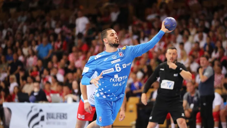 Je li ovo moguće? Naš Šoštarić zabio 12 golova u Ligi prvaka, ali jedna stvar je nevjerojatna