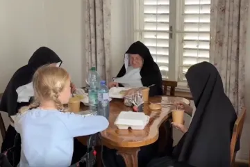 Ovo još niste čuli: Časne sestre pobjegle iz staračkog doma i tu nisu stale s iznenađenjima