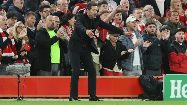 Navijač Liverpoola koji se zakačio sa Simeoneom ispričao što se točno dogodilo: 'Malo je kukavica'