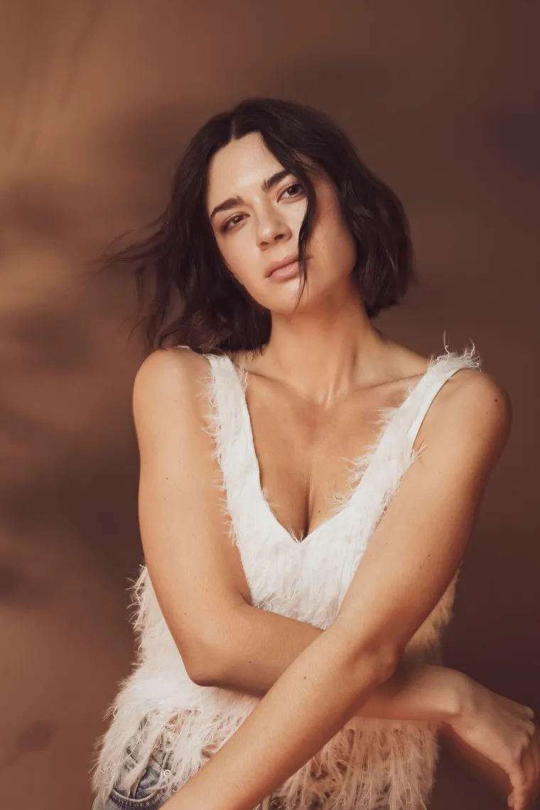 Mia Dim&scaron;ić o novom albumu i književnom prvijencu: 'Najteže mi je bilo pisati o prvoj ljubavi'