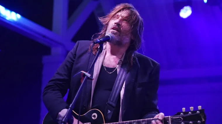 Kaos u zagrebačkom baru: Frotmen kultnog benda razbio klavijature i naprasno prekinuo koncert