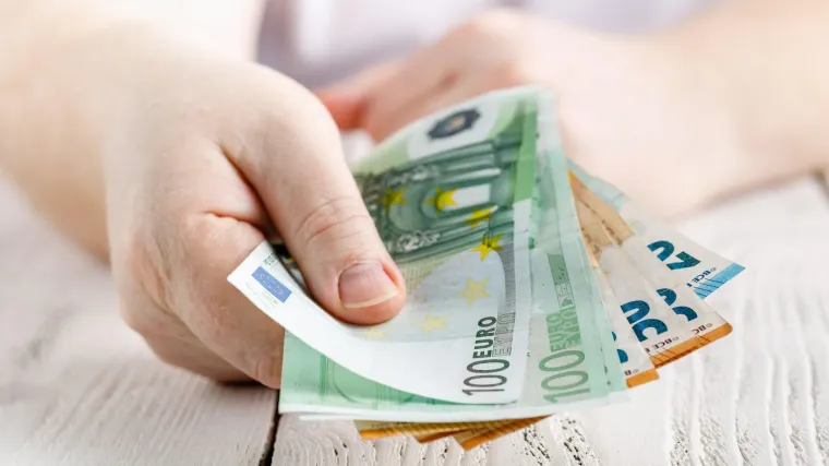 Poznato na što Nijemci najviše troše novac: Za ovo sve više građana diže kredit