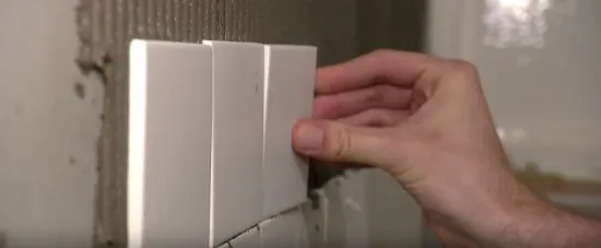 Keramičar zaradi 5000 eura za jednu kupaonicu: Koliko je u 5 godina poskupilo postavljanje pločica?