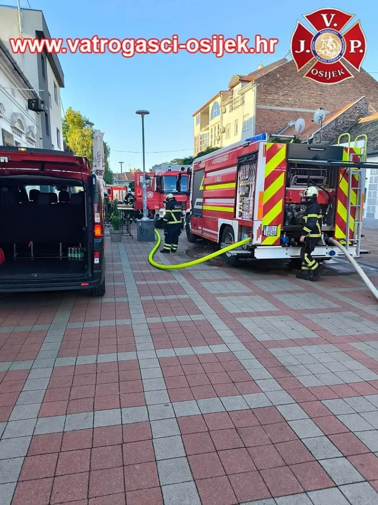 Pakao u središtu Osijeka: Centar grada gorio u zoru, stanari spašeni u zadnji čas