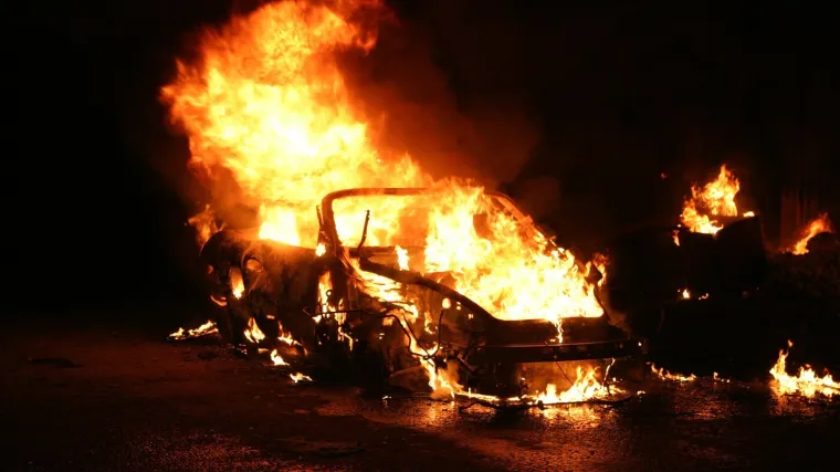 Muškarac i dvoje djece (9) živi izgorjeli u Tesli: 'O moj Bože, bilo je brutalno'