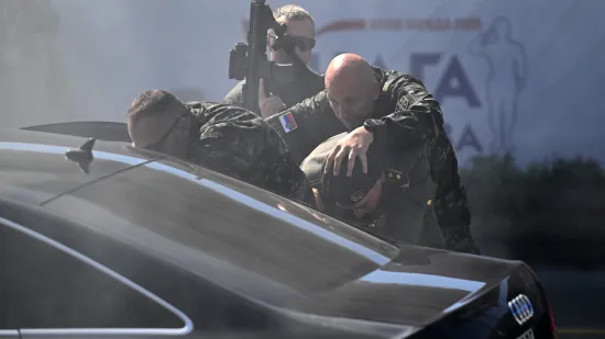 Na vojnoj paradi Kobre su izvele 'spornu' simulaciju: Oporba kaže da je ovo opasna aluzija...