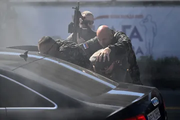 Na vojnoj paradi Kobre su izvele 'spornu' simulaciju: Oporba kaže da je ovo opasna aluzija...