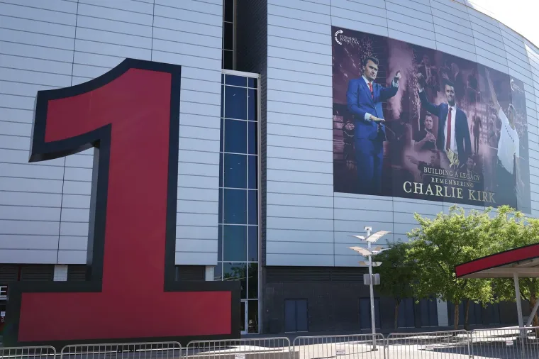 Drama uoči komemoracije za Kirka: Uhićen naoružani muškarac, kod njega našli pištolj i nož