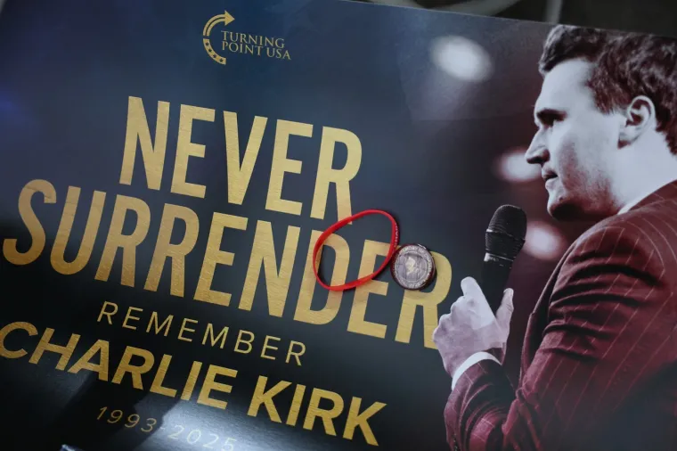 Vance se obratio na komemoraciji: 'Nakon Charlijeve smrti, vidjeli smo neke od najgorih dijelova čovječanstva'