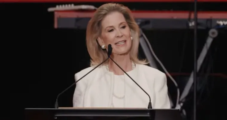 Vance se obratio na komemoraciji: 'Nakon Charlijeve smrti, vidjeli smo neke od najgorih dijelova čovječanstva'