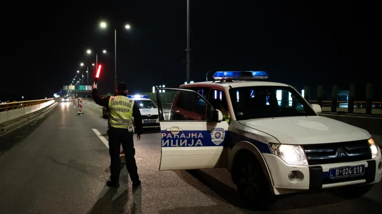 Pokosio majku i dijete (3) pa pobjegao: Ona je umrla na mjestu, mališan se bori za život