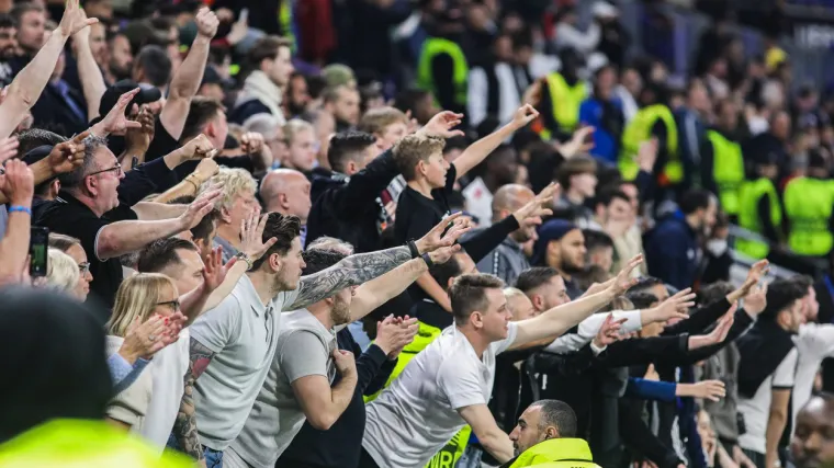 Kaos u Švicarskoj: Slavili pred tuđim navijačima pa izbio obračun