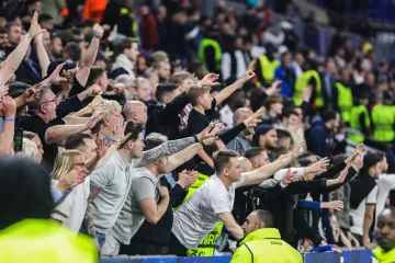 Kaos u Švicarskoj: Slavili pred tuđim navijačima pa izbio obračun