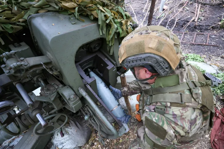 Putin šalje zaražene HIV-om i hepatitisom u Ukrajinu: Detalj ih odaje u borbi