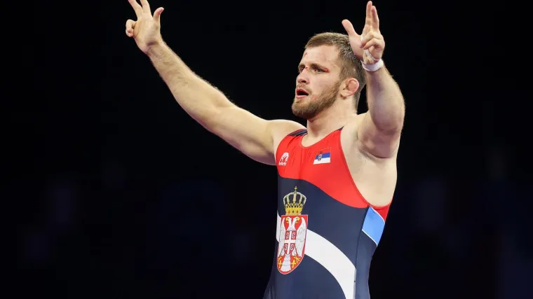 Srbin usred Zagreba dizao tri prsta nakon osvajanja zlata: Publika bez reakcija...