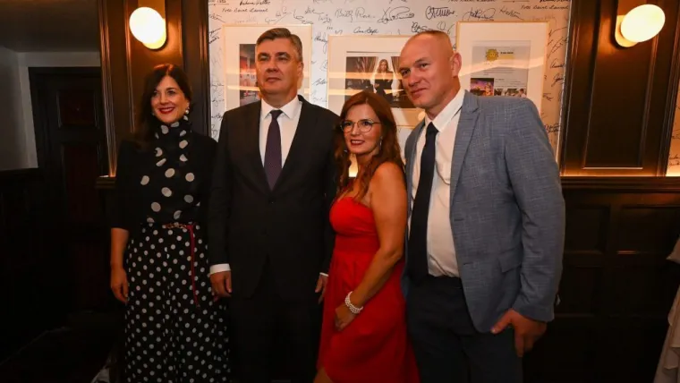 Sanja Milanović pomela New York odjevnom kombinacijom po posljednjim kriku mode