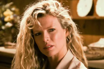 Plastične operacije su je uništile? Mnogi pričaju o 'neprepoznatljivom' licu Kim Basinger