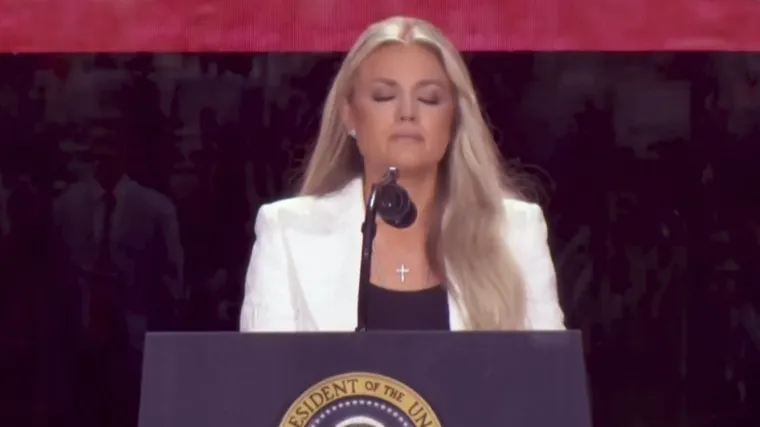 Deseci tisuća na komemoraciji: Kirkova supruga uputila poruku ubojici