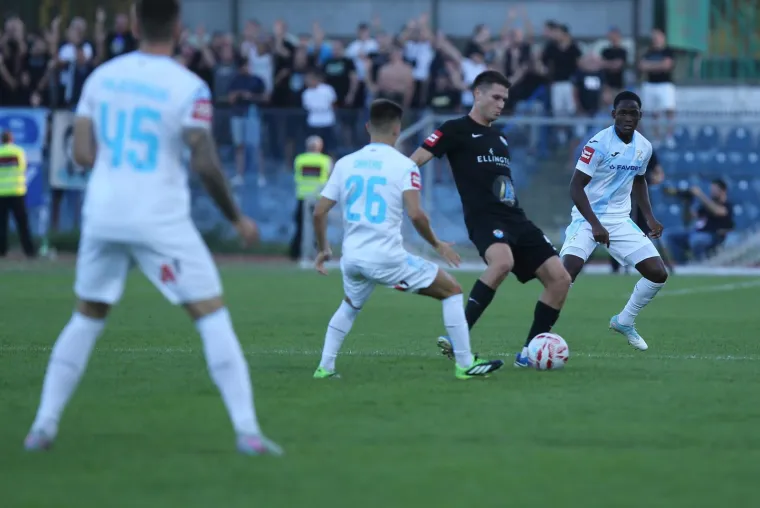 Vukovar senzacionalnim preokretom srušio prvaka: Rijeka pala u ludoj utakmici s pet golova