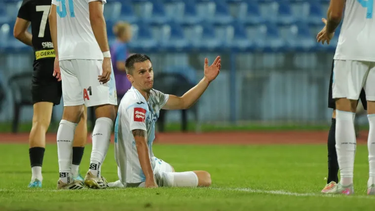 Bijes nakon poraza od posljednjeplasirane ekipe: 'Pješke doma, Đalović se smije'