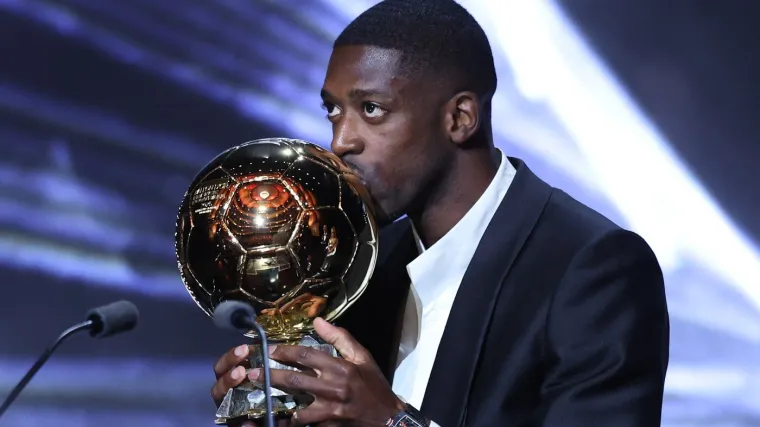 Pariz na nogama! Neočekivani junak osvojio Zlatnu loptu