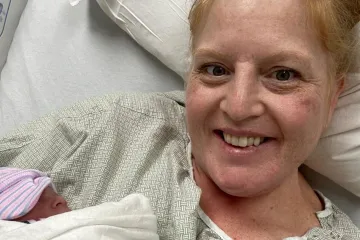 Preživjela rak, rekli joj da je neplodna, a onda - čudo! U 47. godini saznala da je trudna