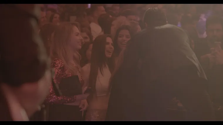 Premijera Joline pjesme 'Od malih nogu': Prvi put mu se pridružuju sin i kći