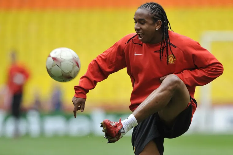 Legendarni nogometaš ima devetoro djece i nije plaćao alimentaciju, sada je u ozbiljnom problemu