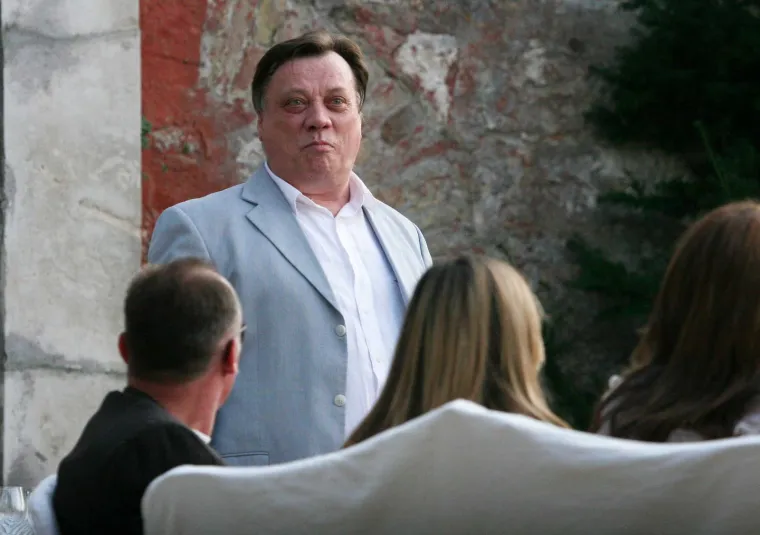 Videopoziv s Halidom otkrio ono što nitko nije očekivao: 'Ni njegova supruga nije dobro'