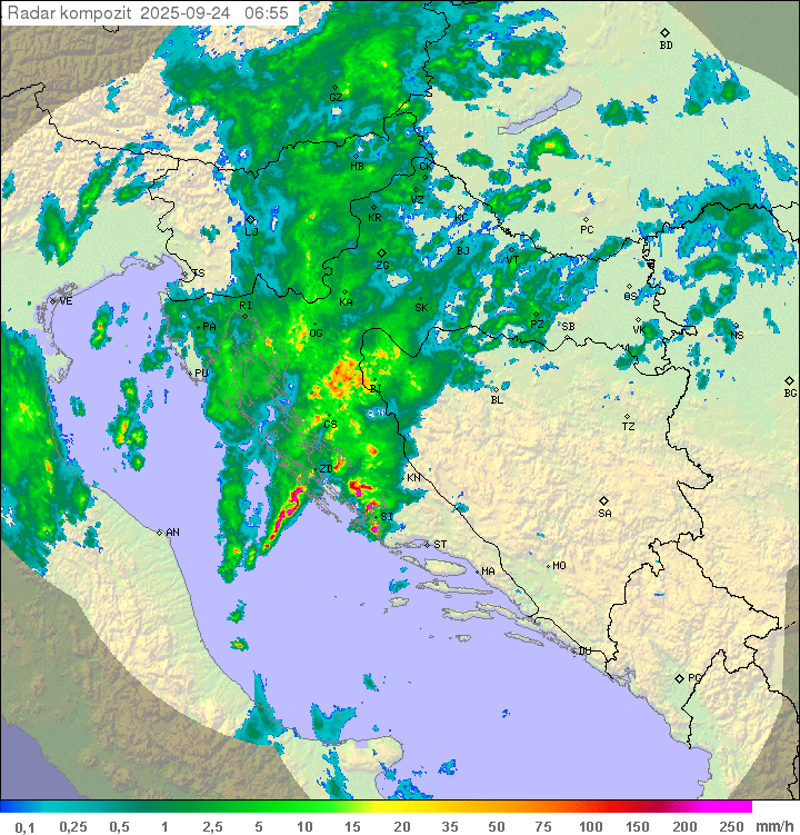 Dio zemlje na udaru nevremena, DHMZ izdao crveno upozorenje: Više nesreća na autocestama!