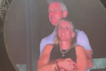 Par s Coldplayevog koncerta nije bio u vezi? Izvor: 'Stradale su njihove obitelji'