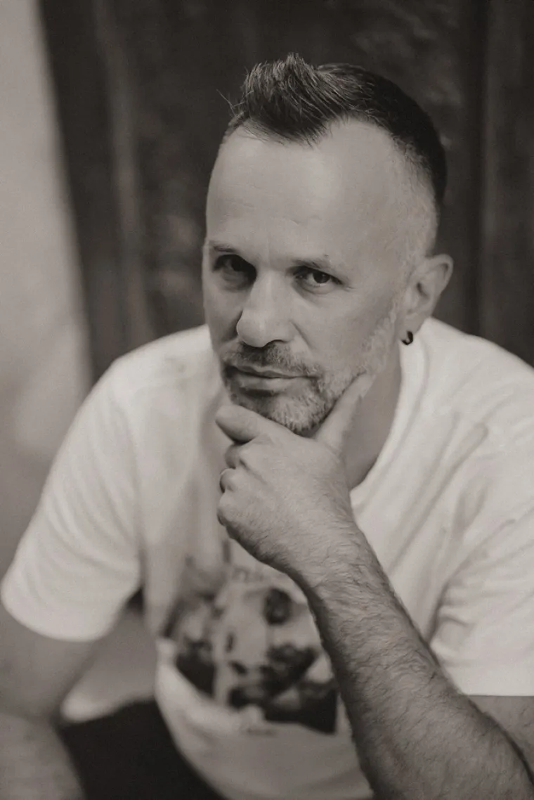 Elvis Sršen i Saša Antić novom pjesmom spojili otočki kamen i gradski beton te blues i rap