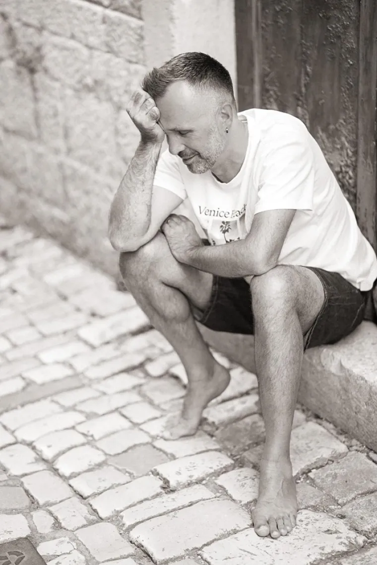 Elvis Sršen i Saša Antić novom pjesmom spojili otočki kamen i gradski beton te blues i rap