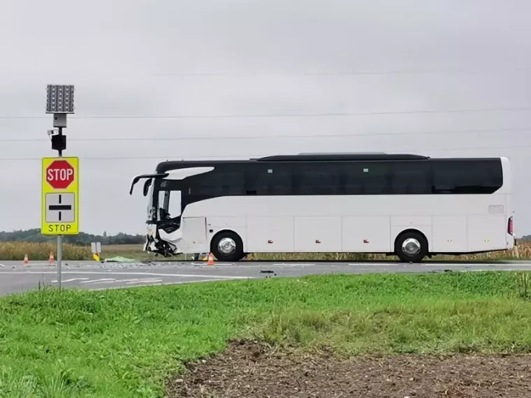 Stravičan sudar u Međimurju: Auto je smrskan! Od siline udara zarotirao se i udario u autobus